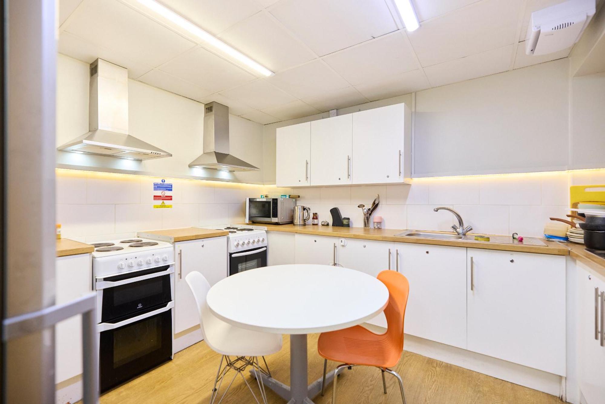 Louise House Hostel Londres Extérieur photo